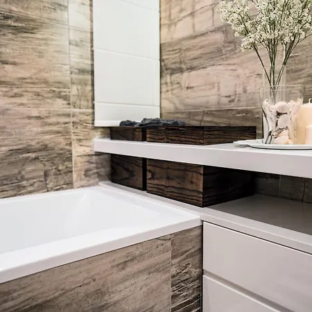 アパート Luxury & Spacious 3 Bedroom, Large Balcony Kbas1-3